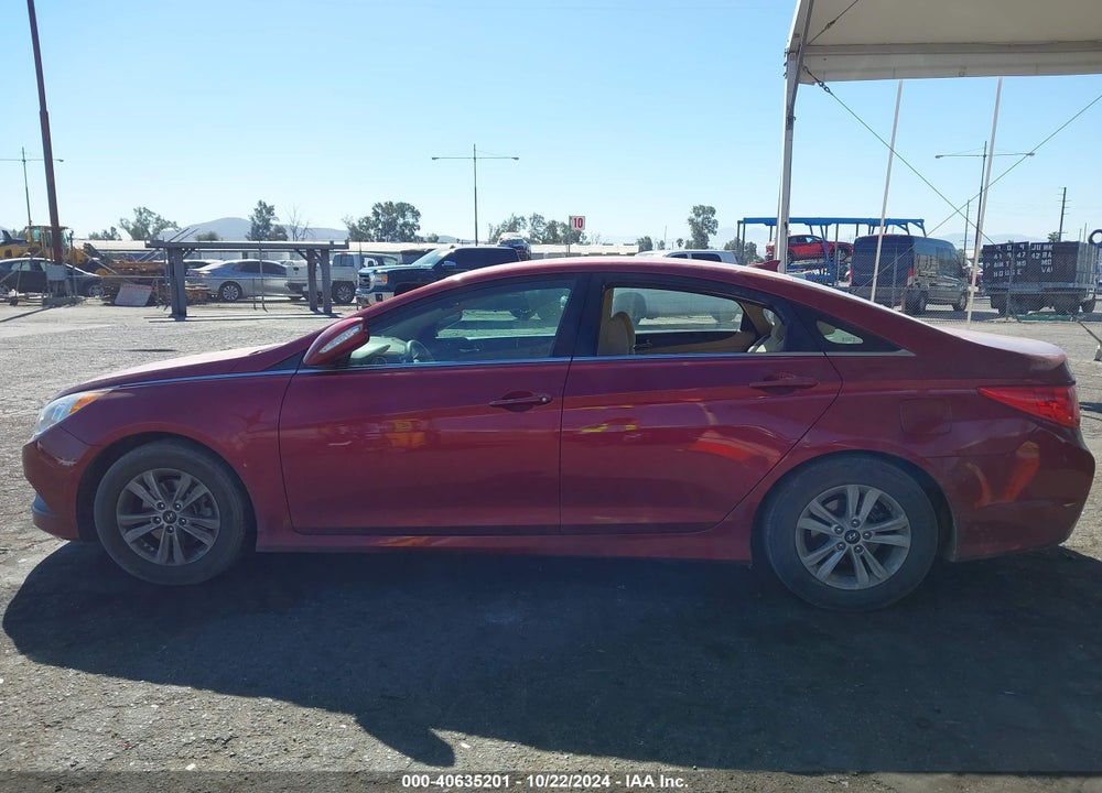 2014 HYUNDAI SONATA GLS VIN: 5NPEB4AC8EH928181