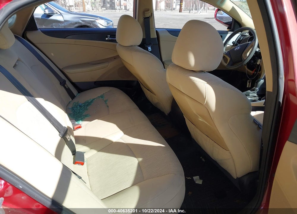2014 HYUNDAI SONATA GLS VIN: 5NPEB4AC8EH928181