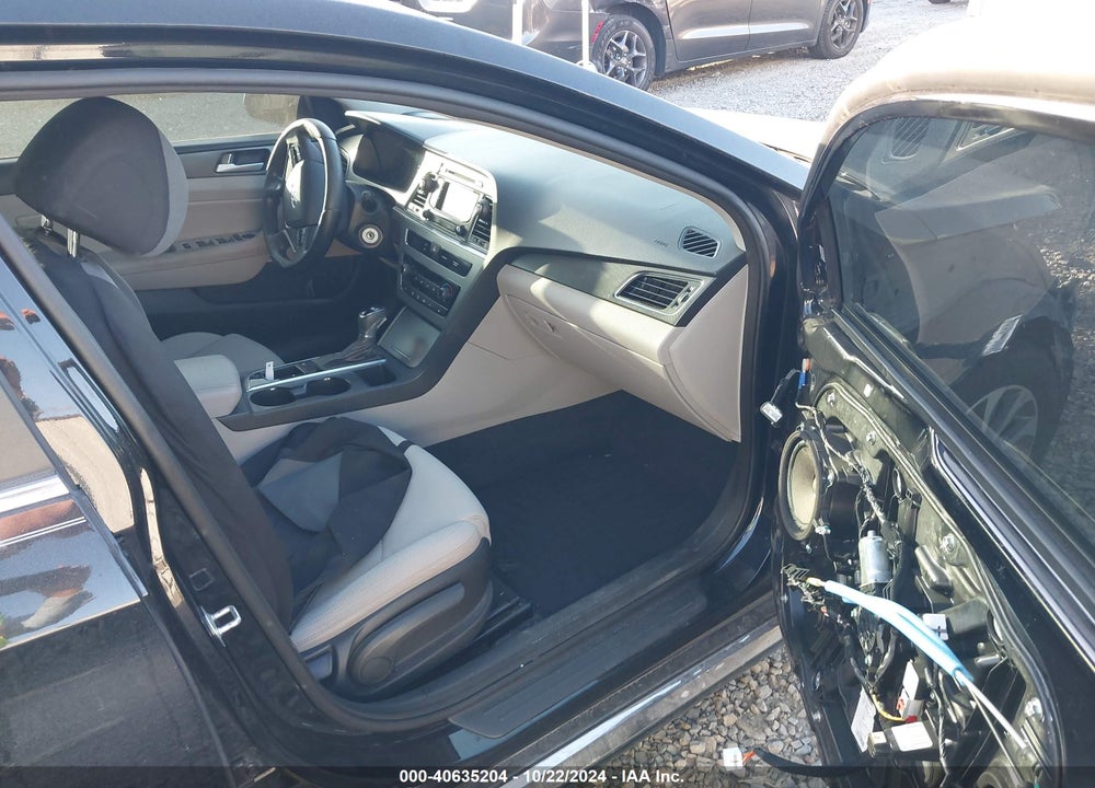 2015 HYUNDAI SONATA SPORT VIN: 5NPE34AF0FH107729