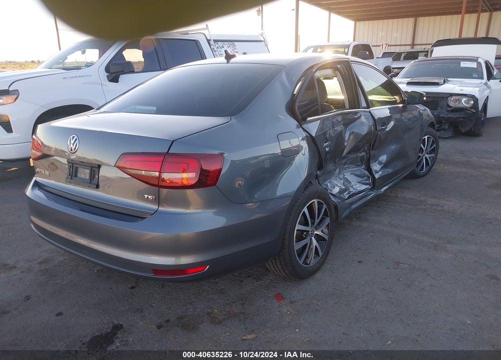 2017 VOLKSWAGEN JETTA 1.4T SE VIN: 3VWDB7AJ8HM263080