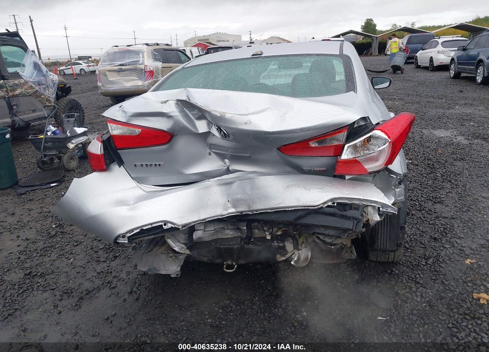 2015 KIA FORTE EX VIN: KNAFZ4A86F5362516