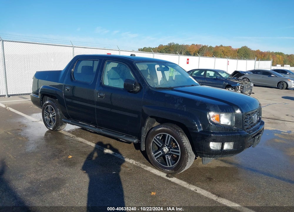2013 HONDA RIDGELINE SPORT VIN: 5FPYK1F79DB015280