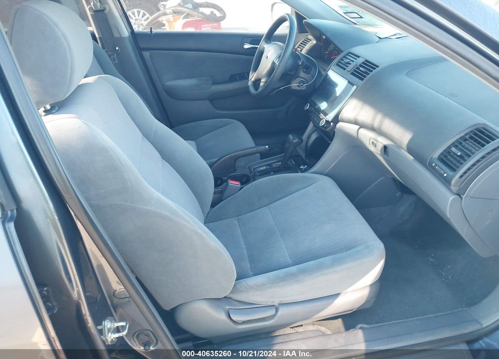 2003 HONDA ACCORD 2.4 LX VIN: 1HGCM56303A076396