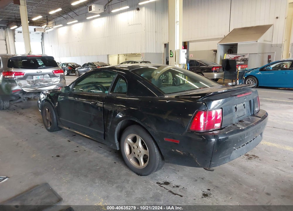 2000 FORD MUSTANG VIN: 1FAFP4048YF230657