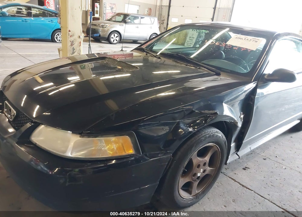 2000 FORD MUSTANG VIN: 1FAFP4048YF230657