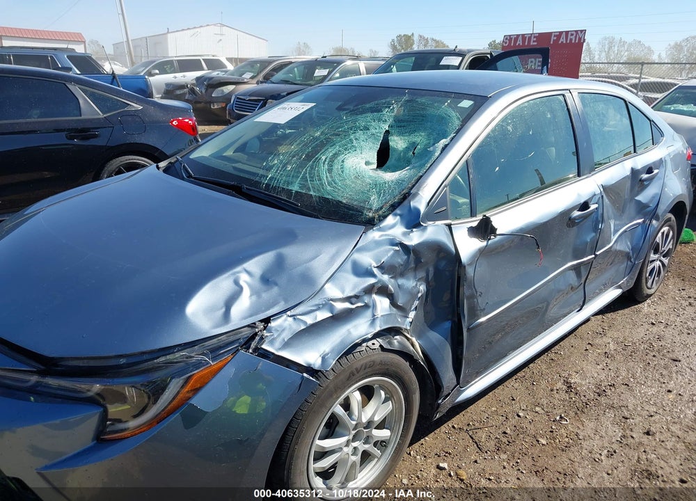 2022 TOYOTA COROLLA HYBRID LE VIN: JTDEAMDE8NJ046077