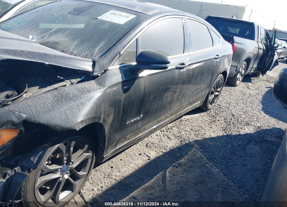 2018 FORD FUSION VIN: 3FA6P0LU1JR273282