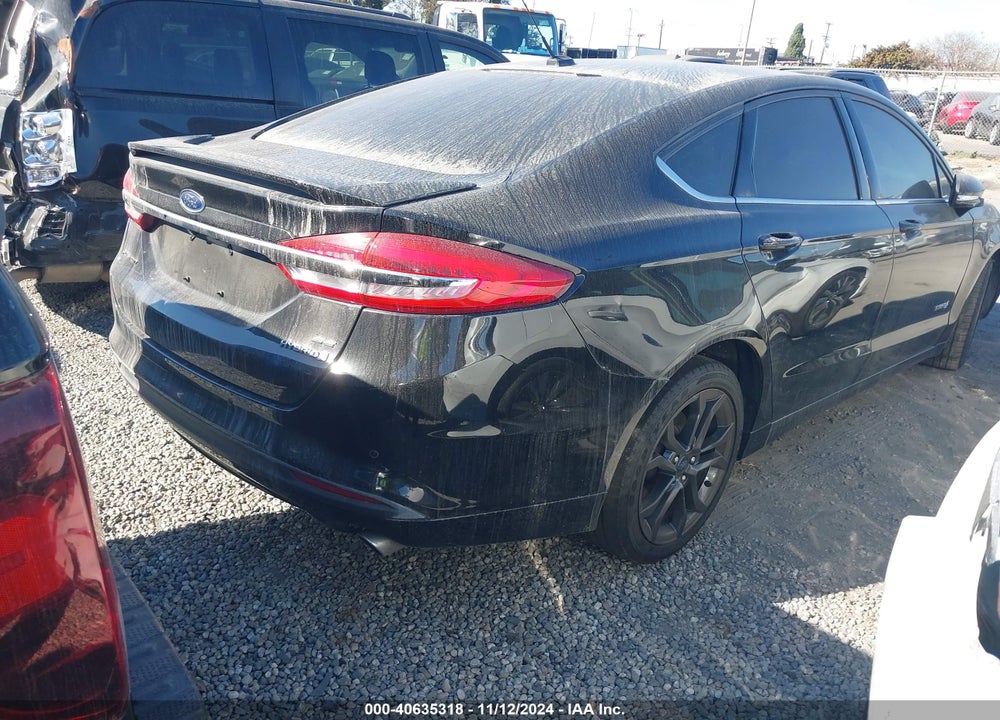 2018 FORD FUSION VIN: 3FA6P0LU1JR273282