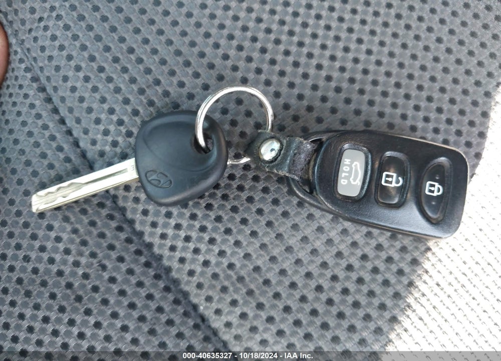 2011 HYUNDAI SONATA GLS VIN: 5NPEB4AC9BH135757