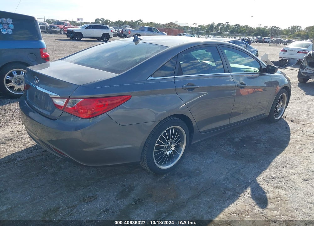 2011 HYUNDAI SONATA GLS VIN: 5NPEB4AC9BH135757