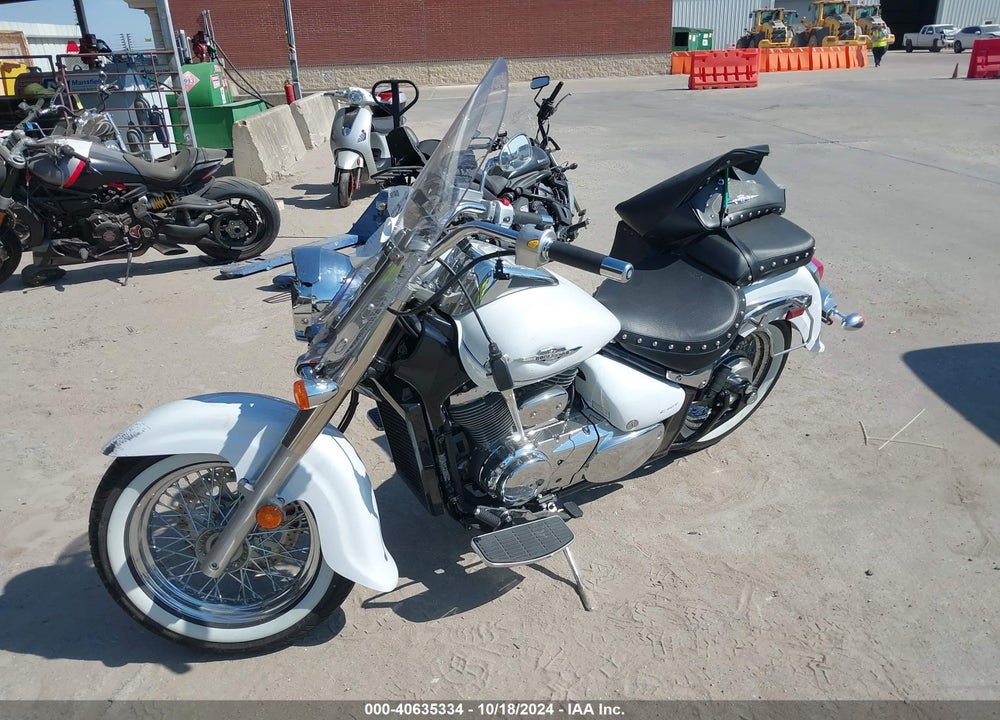 2021 SUZUKI VL800 M/TM VIN: JS1VS55A2M7100123