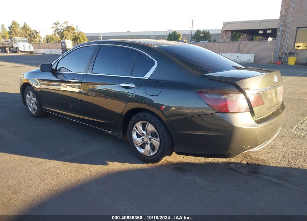 2015 HONDA ACCORD LX VIN: 1HGCR2F32FA011750