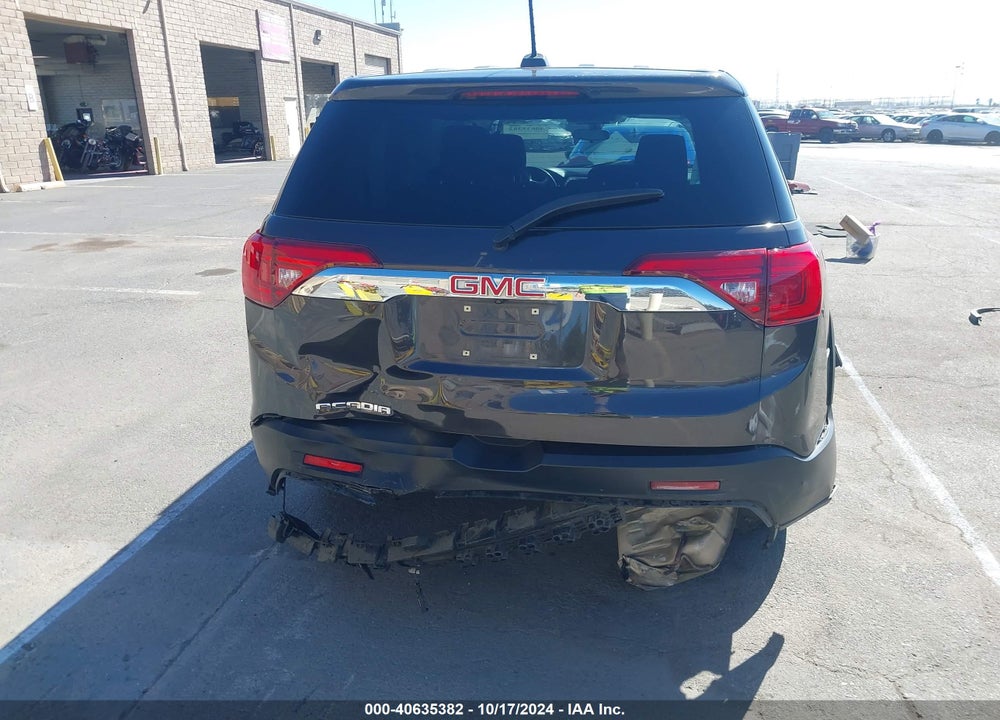 2018 GMC ACADIA SLE-1 VIN: 1GKKNKLA1JZ182240