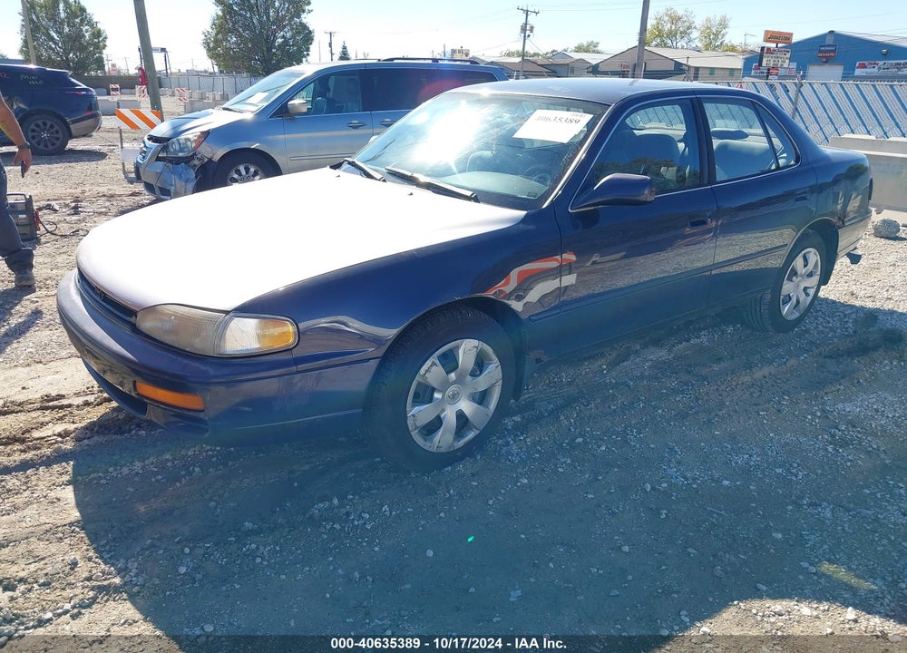 1995 TOYOTA CAMRY LE VIN: 4T1SK12E2SU866730