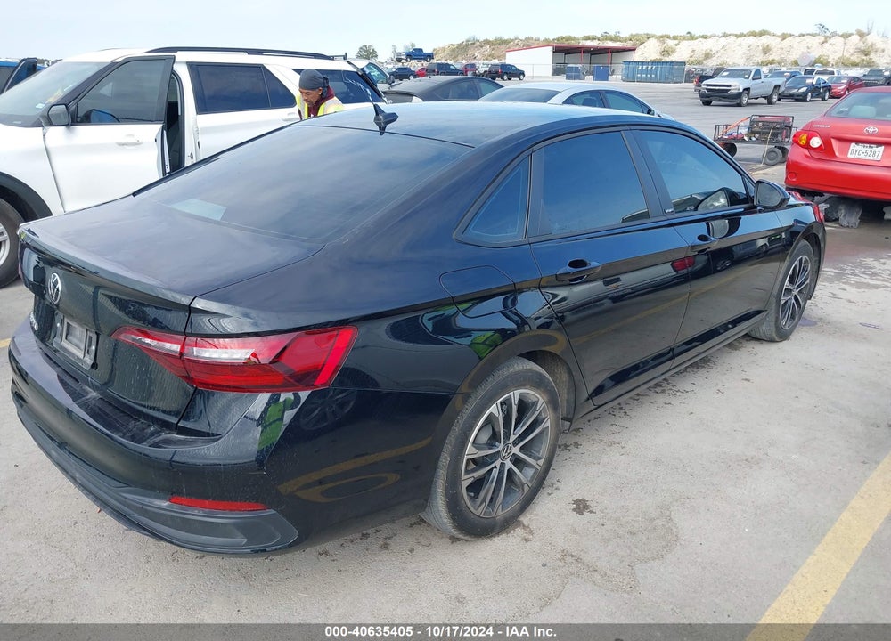 2024 VOLKSWAGEN JETTA VIN: 3VWBM7BU7RM066896