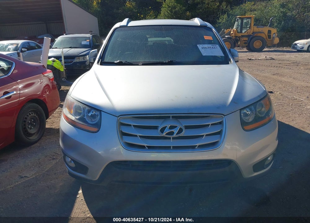 2011 HYUNDAI SANTA FE SE VIN: 5XYZH4AG2BG053928