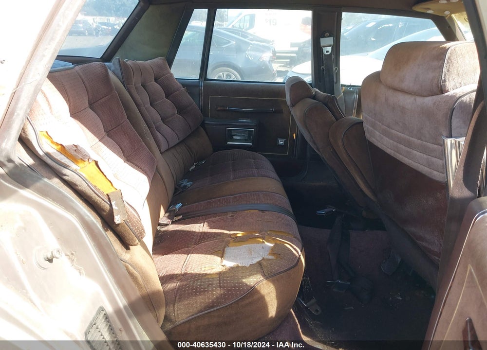 1984 OLDSMOBILE DELTA 88 ROYALE BROUGHAM VIN: 1G3AY69Y1EX317664