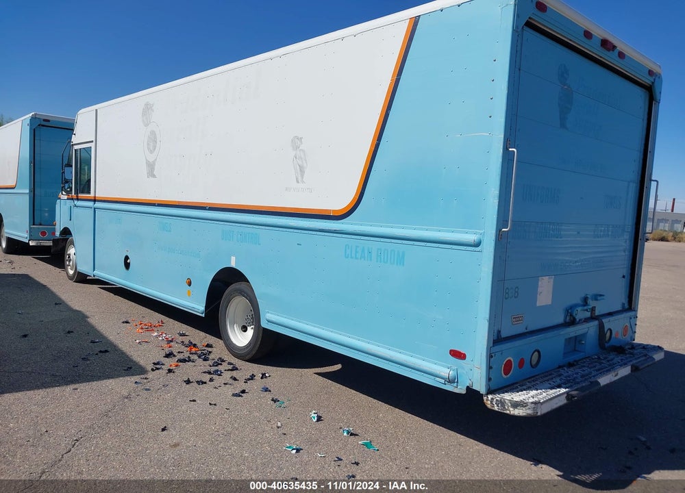 2007 FREIGHTLINER CHASSIS M LINE WALK-IN VAN VIN: 4UZAAPBW07CZ21845
