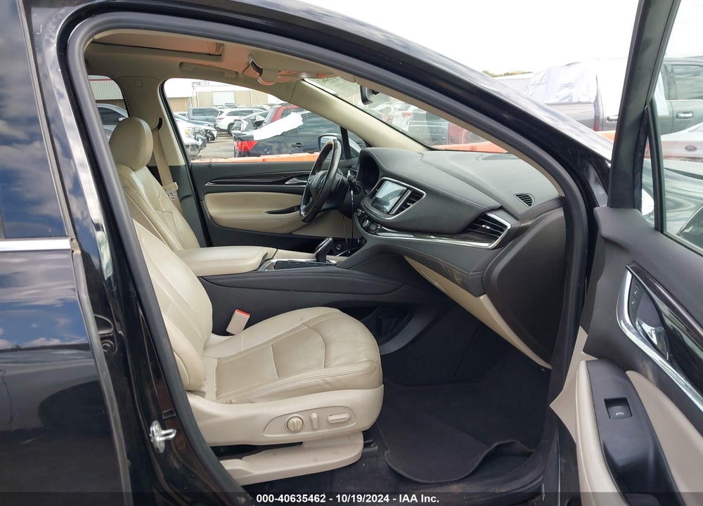 2018 BUICK ENCLAVE PREMIUM VIN: 5GAERCKW6JJ238835