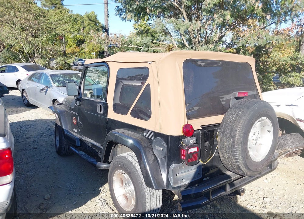2002 JEEP WRANGLER SAHARA VIN: 1J4FA59S62P761404