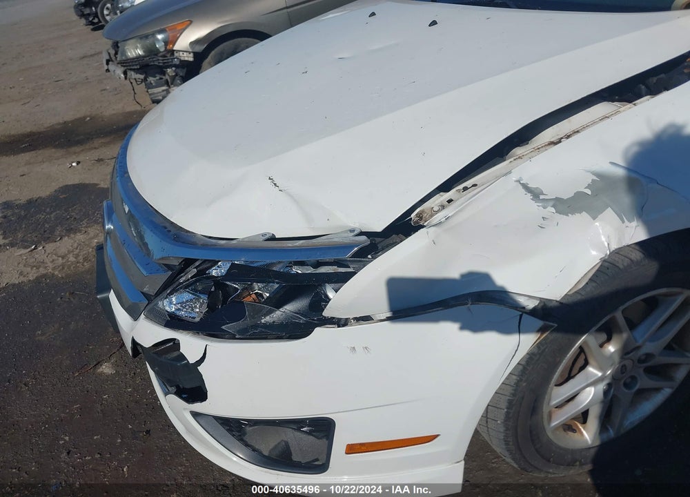 2012 FORD FUSION S VIN: 3FAHP0GA7CR390490