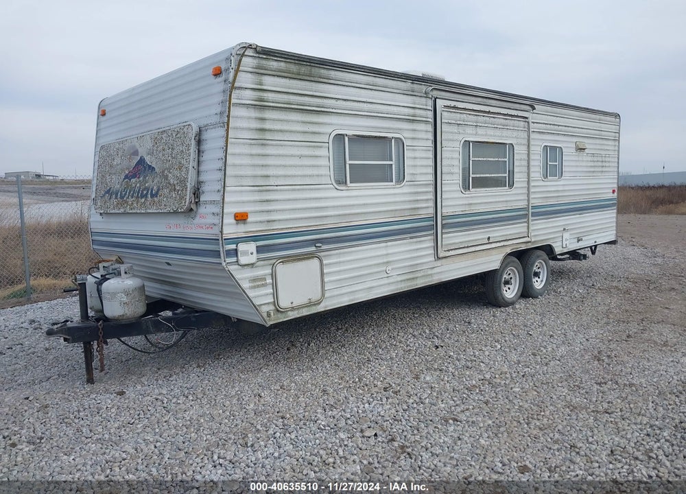 2000 NOMAD SKYLINE VIN: 1SN200M26YF001868