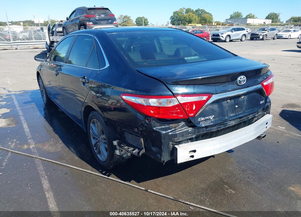 2015 TOYOTA CAMRY SE VIN: 4T1BF1FK2FU062051