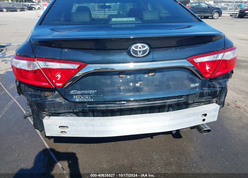 2015 TOYOTA CAMRY SE VIN: 4T1BF1FK2FU062051
