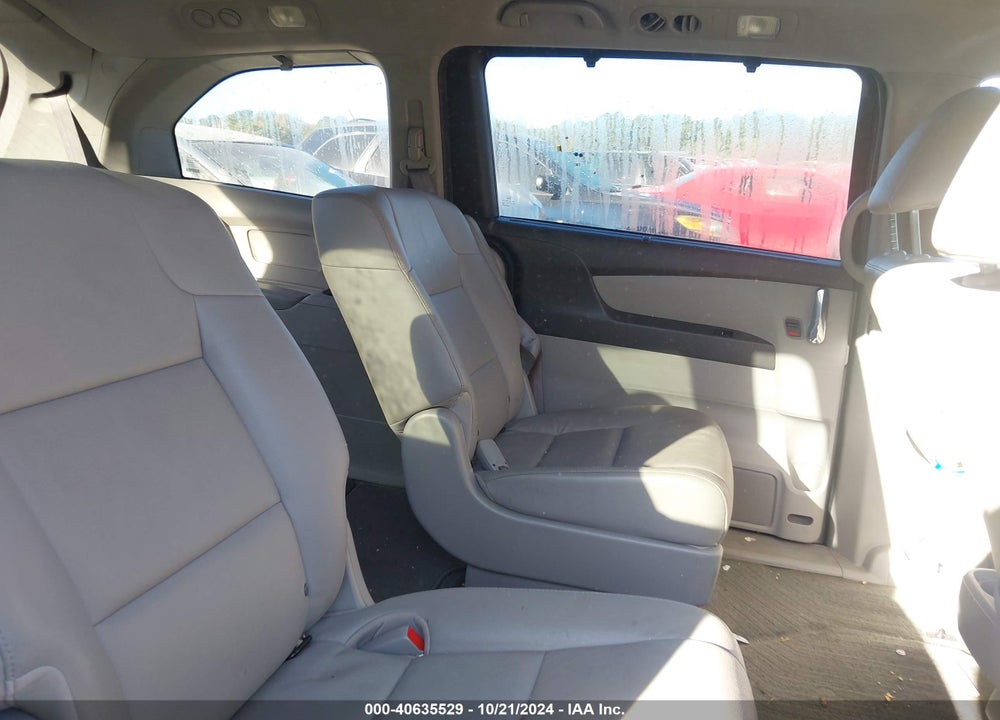 2015 HONDA ODYSSEY EX-L VIN: 5FNRL5H6XFB059202