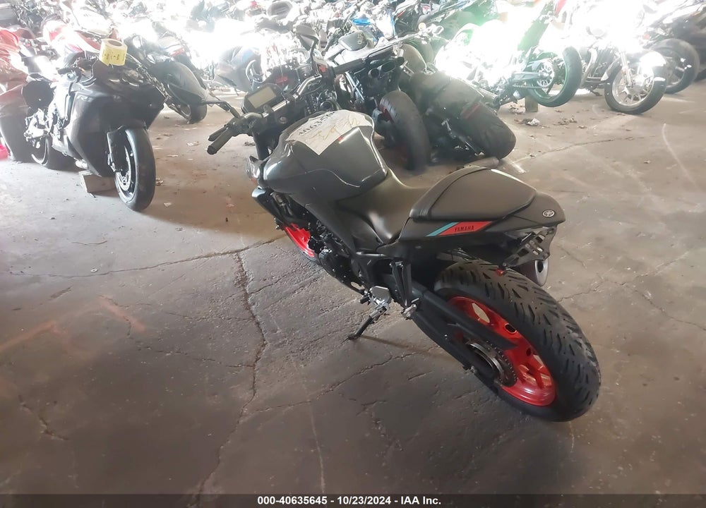 2021 YAMAHA MT-03 VIN: MH3RH20YXMK006868