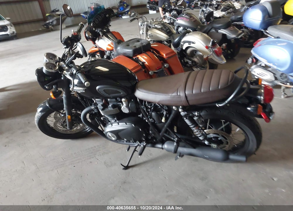 2017 TRIUMPH MOTORCYCLE BONNEVILLE T120/BLACK VIN: SMTD40HL3HT822422