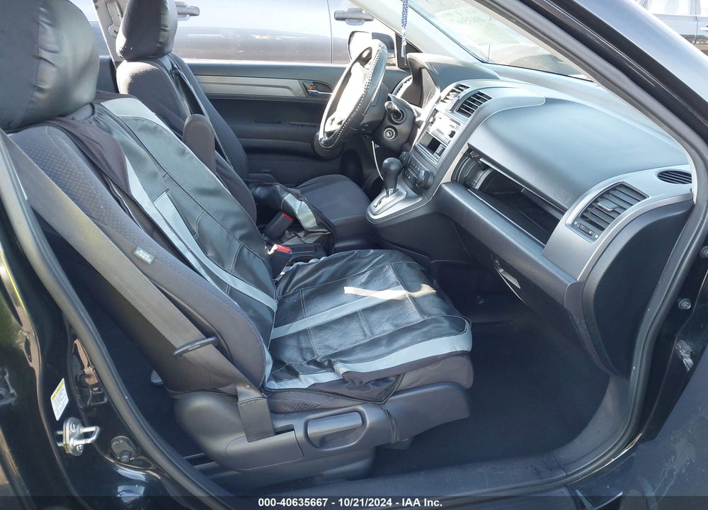 2008 HONDA CR-V LX VIN: JHLRE383X8C053441