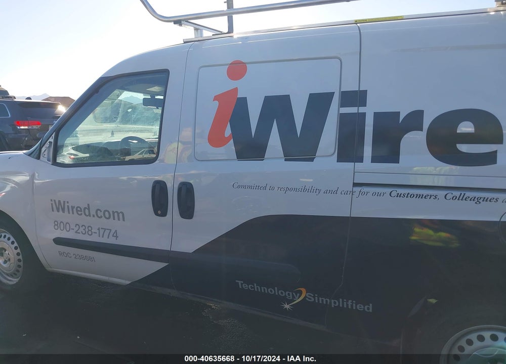 2022 RAM PROMASTER CITY CARGO VAN VIN: ZFBHRFAB9N6X85105