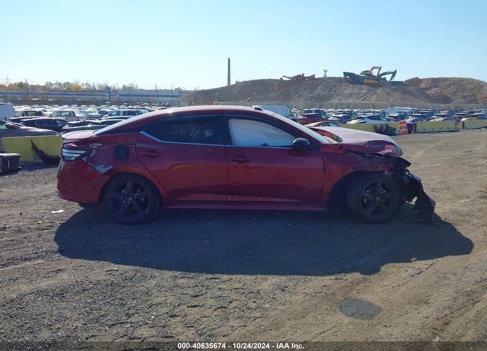 2022 NISSAN SENTRA SR XTRONIC CVT VIN: 3N1AB8DV8NY204385