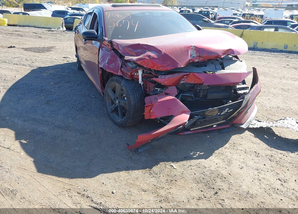 2022 NISSAN SENTRA SR XTRONIC CVT VIN: 3N1AB8DV8NY204385