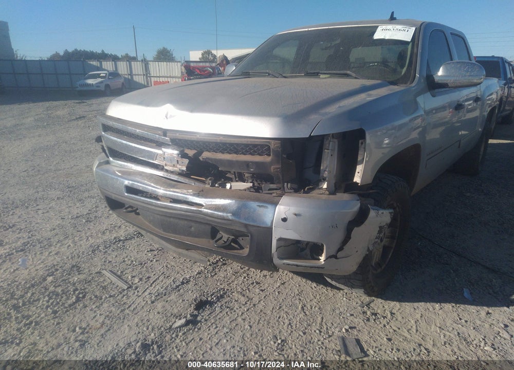 2011 CHEVROLET SILVERADO 1500 LT VIN: 3GCPKSE3XBG325129