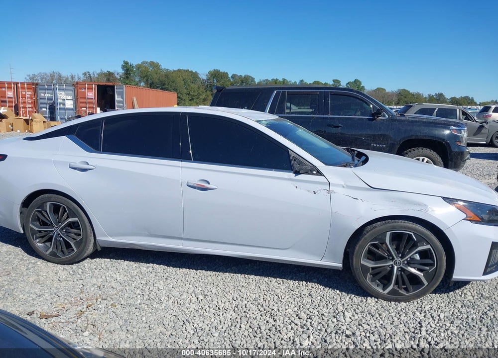 2023 NISSAN ALTIMA SR FWD VIN: 1N4BL4CVXPN328673