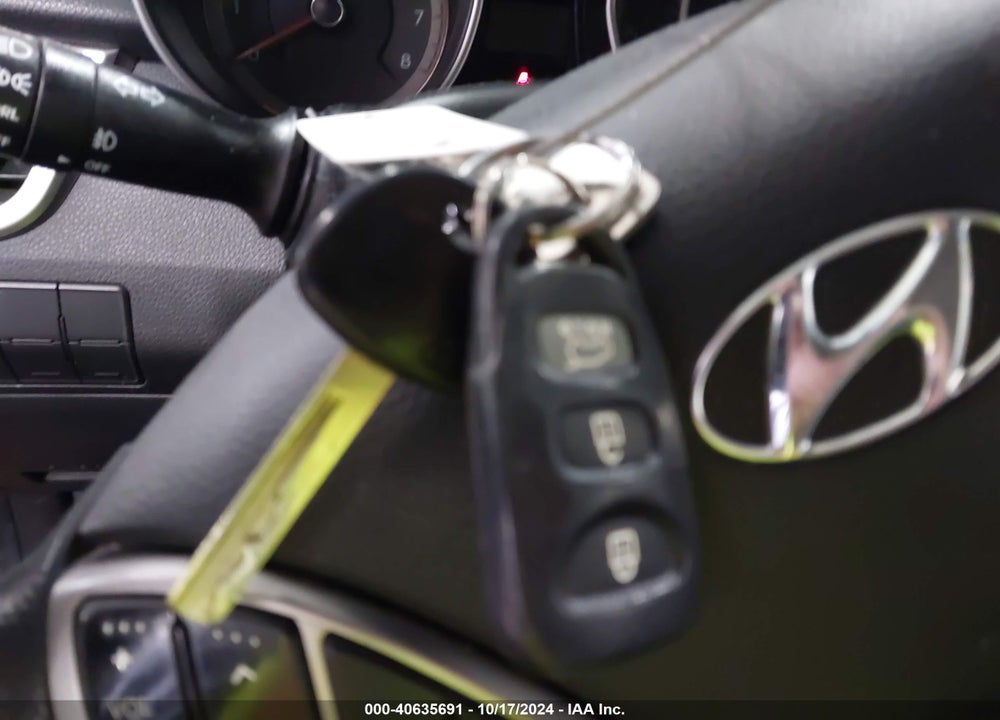 2015 HYUNDAI ELANTRA GT VIN: KMHD35LH5FU237183