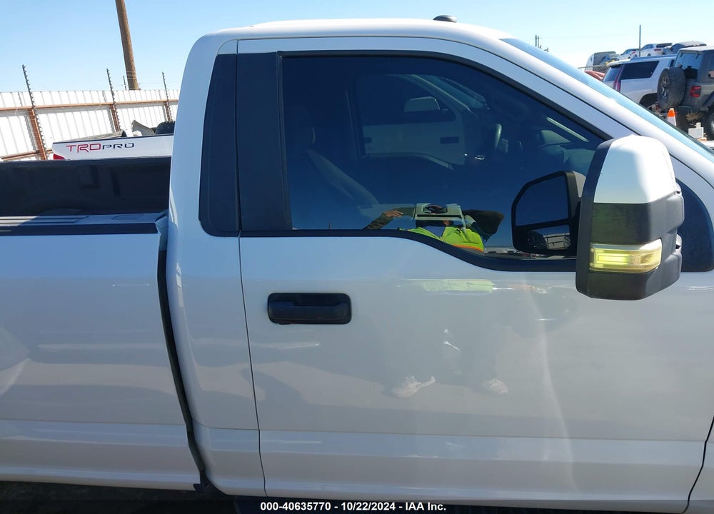 2019 FORD F-150 XL VIN: 1FTMF1E50KKC02581