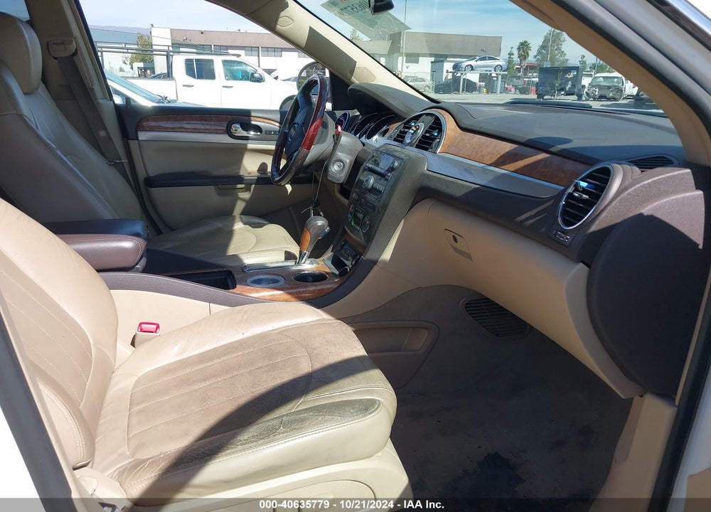 2008 BUICK ENCLAVE CXL VIN: 5GAER23778J120580