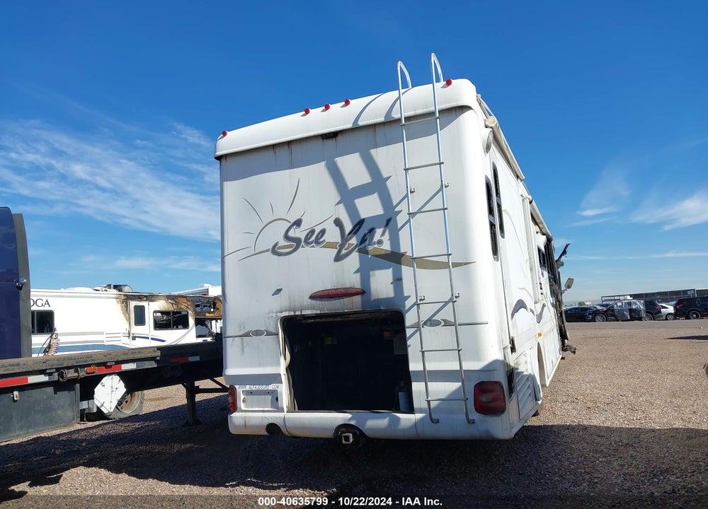 2003 FREIGHTLINER CHASSIS X LINE MOTOR HOME VIN: 4UZAAHAK73CK90820