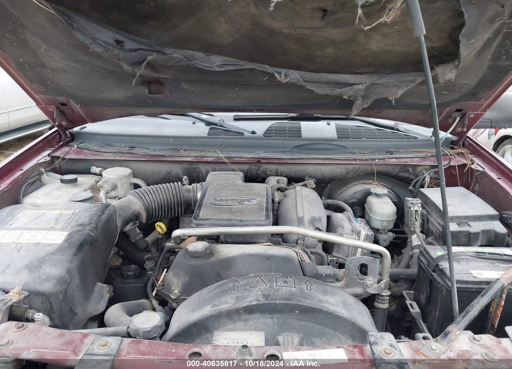 2005 GMC ENVOY SLE VIN: 1GKDS13S852195909