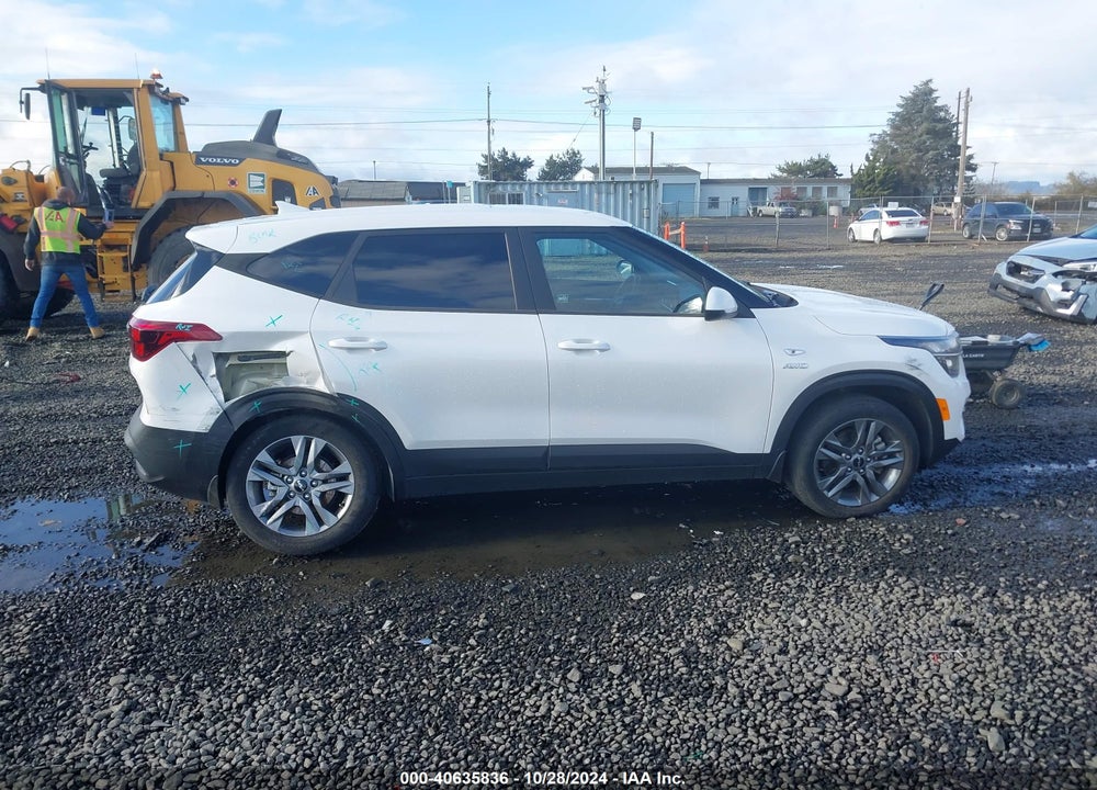 2022 KIA SELTOS LX VIN: KNDEPCAA5N7322299