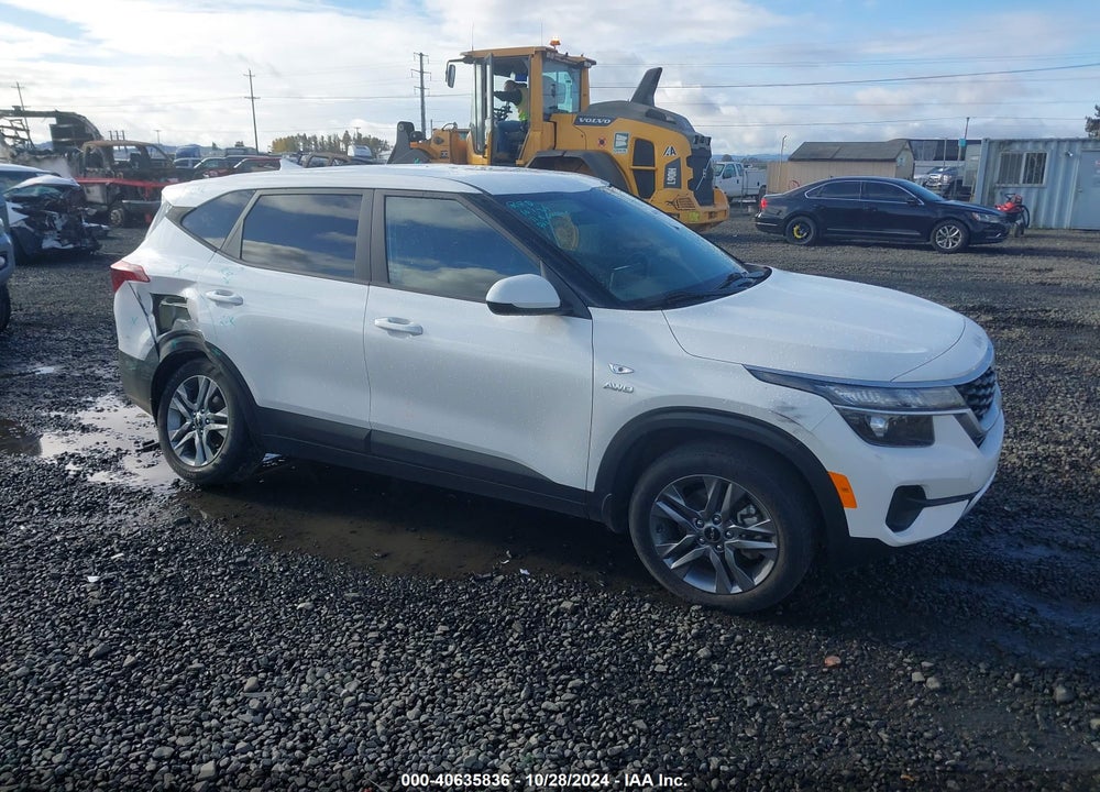 2022 KIA SELTOS LX VIN: KNDEPCAA5N7322299