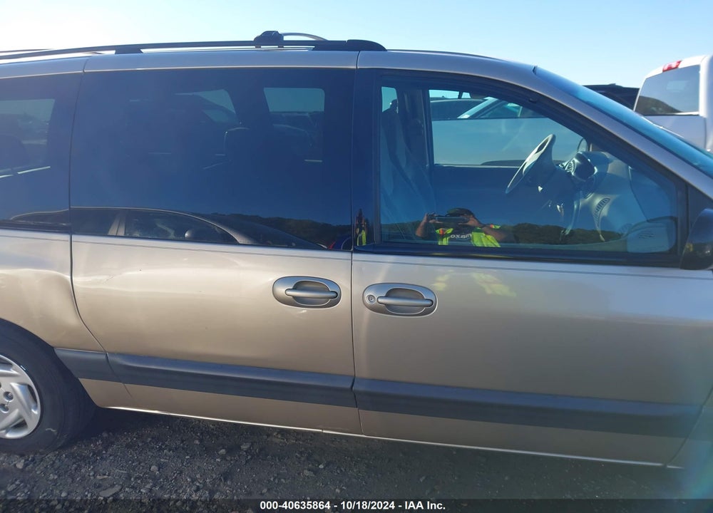 2000 DODGE GRAND CARAVAN SE VIN: 2B4GP44R6YR674646