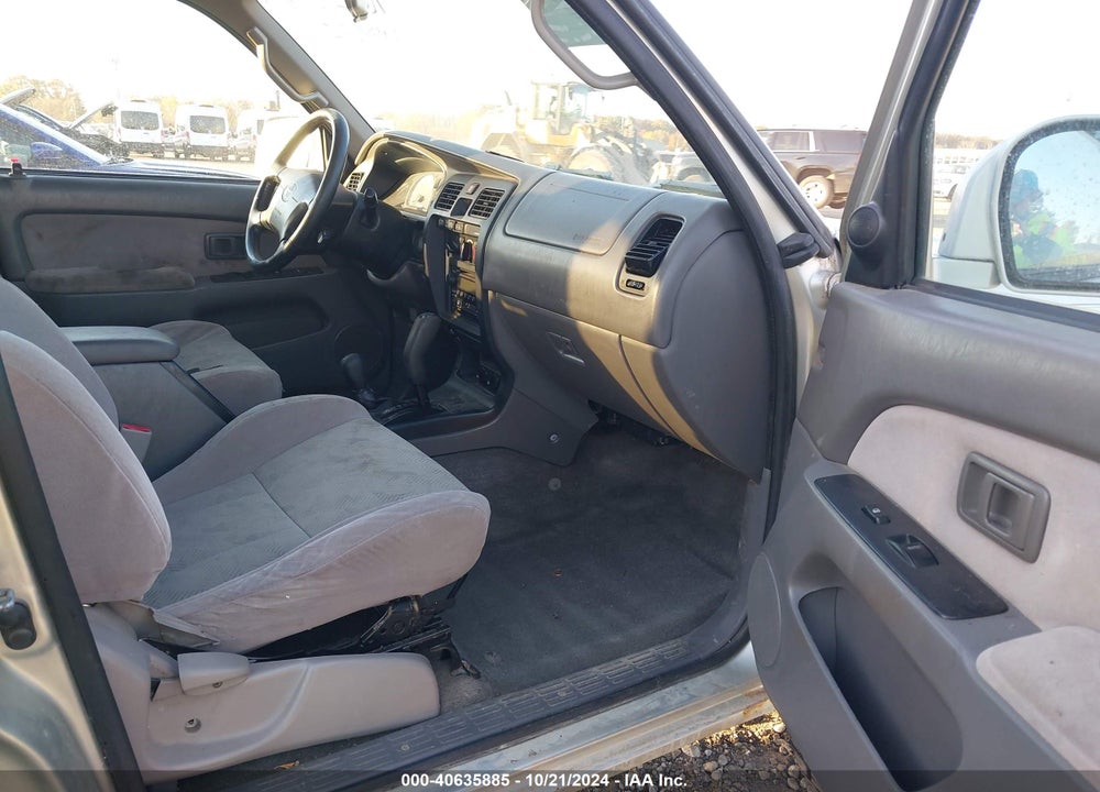 2001 TOYOTA 4RUNNER SR5 V6 VIN: JT3HN86R910338009