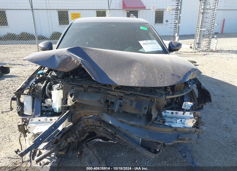 2024 HONDA CIVIC VIN: 19XFL1H8XRE017975