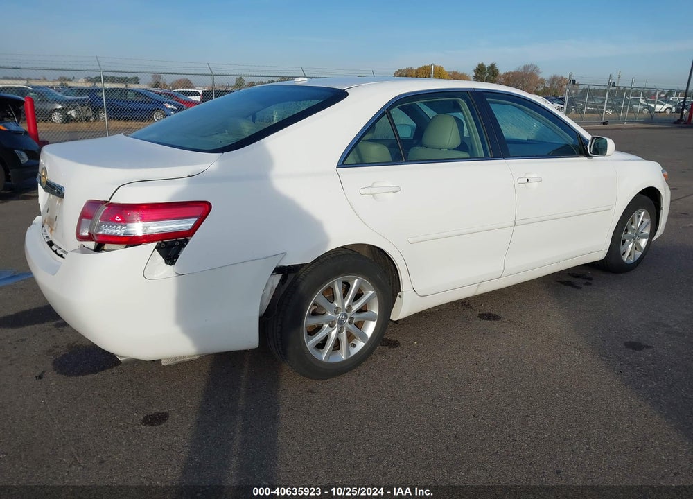 2011 TOYOTA CAMRY XLE VIN: 4T4BF3EK2BR181487