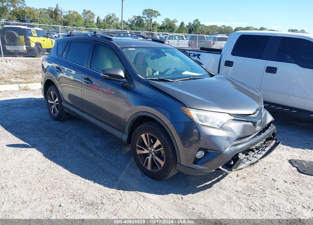 2018 TOYOTA RAV4 ADVENTURE/XLE VIN: JTMWFREV1JJ732442