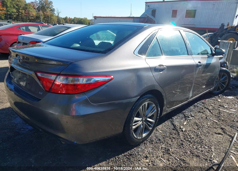 2017 TOYOTA CAMRY SE VIN: 4T1BF1FK4HU416381